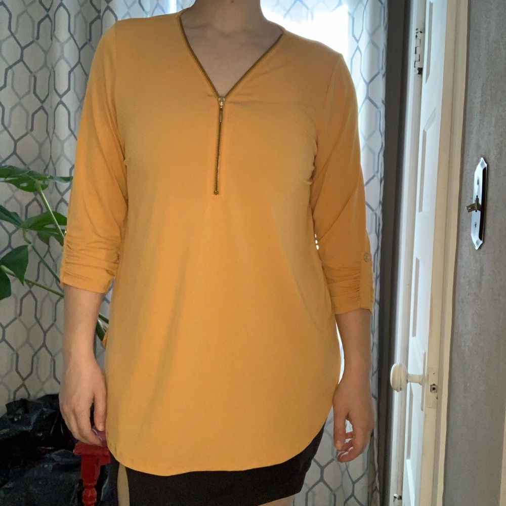 Women's Mustard V-Neck Zip-Up Top with Gold Accents 3/4 length sleeve